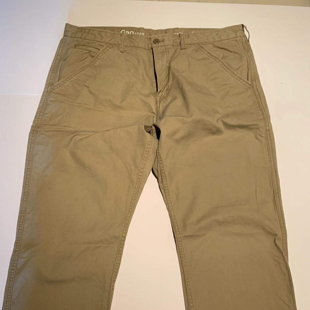 Gap Khaki Pant